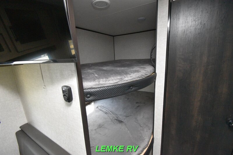 2024 Jayco Jay Flight SLX 260BHW   - Photo 14 - Rocklin, CA 95677