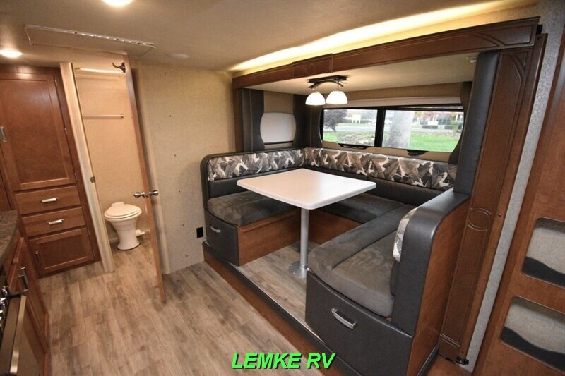 2020 Lance 1995   - Photo 21 - Rocklin, CA 95677