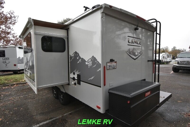 2020 Lance 1995   - Photo 7 - Rocklin, CA 95677