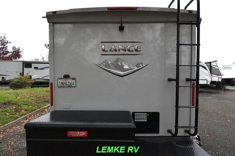 2020 Lance 1995   - Photo 8 - Rocklin, CA 95677