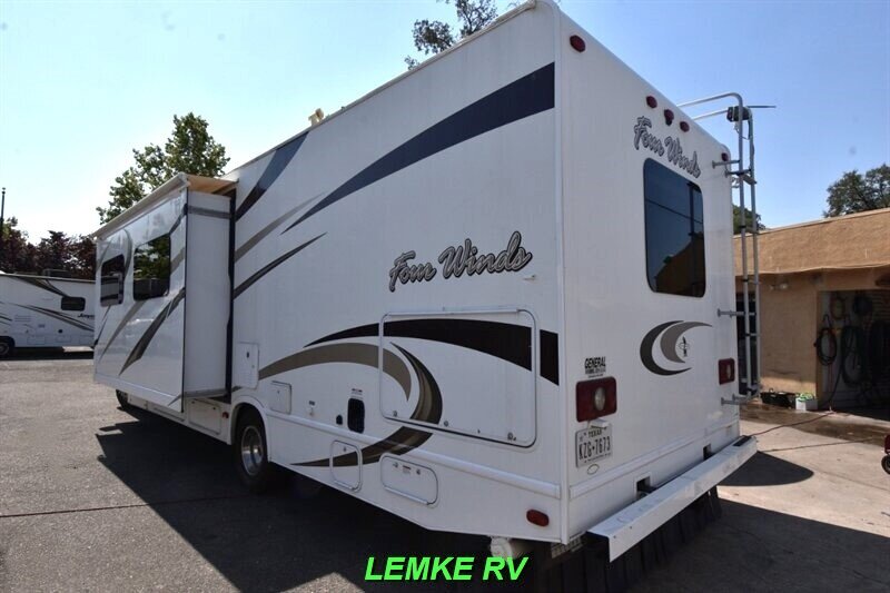 2016 Thor Four Winds 31L   - Photo 8 - Rocklin, CA 95677