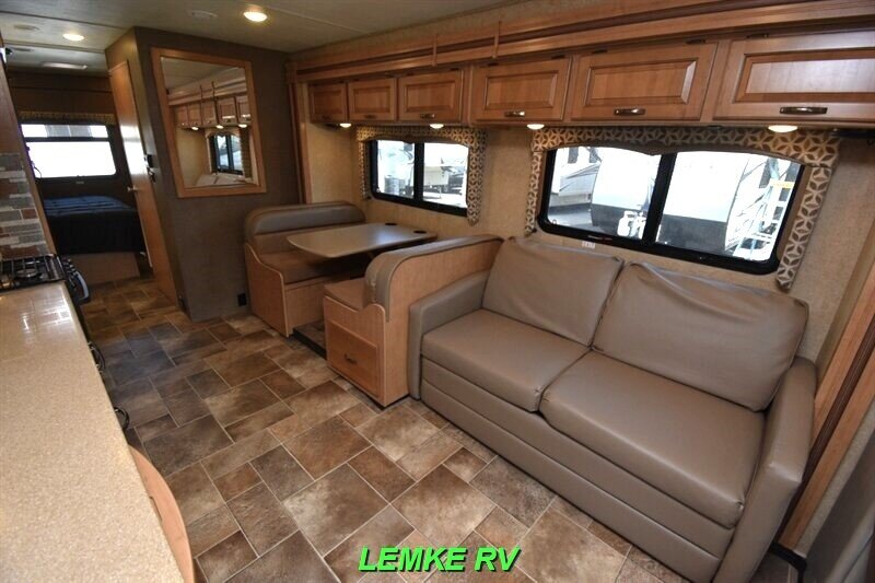 2016 Thor Four Winds 31L   - Photo 10 - Rocklin, CA 95677