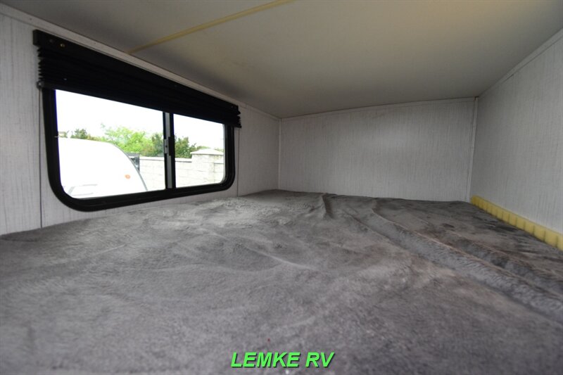 2022 Heartland North Trail Ultra Lite 29BHP   - Photo 18 - Rocklin, CA 95677