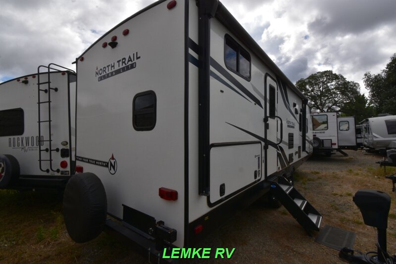 2022 Heartland North Trail Ultra Lite 29BHP   - Photo 9 - Rocklin, CA 95677