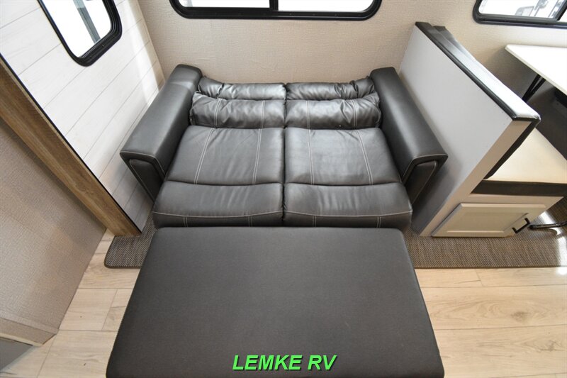 2022 Heartland North Trail Ultra Lite 29BHP   - Photo 26 - Rocklin, CA 95677