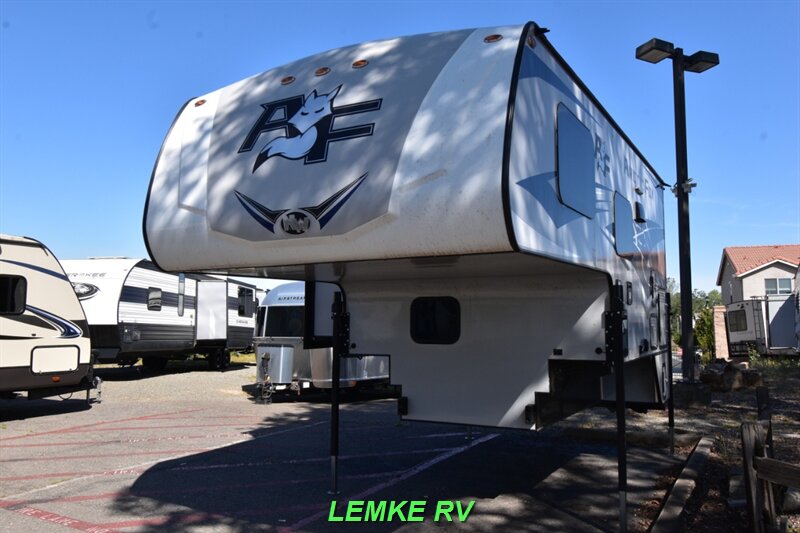 2024 Northwood Arctic Fox 811   - Photo 6 - Rocklin, CA 95677