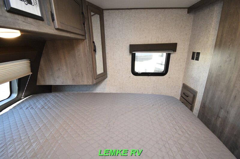 2021 Coachmen Apex Ultra-Lite 284BHSS   - Photo 18 - Rocklin, CA 95677
