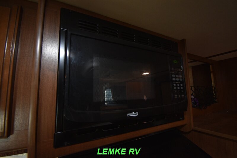 2016 Jayco Jay Feather 19BH   - Photo 24 - Rocklin, CA 95677