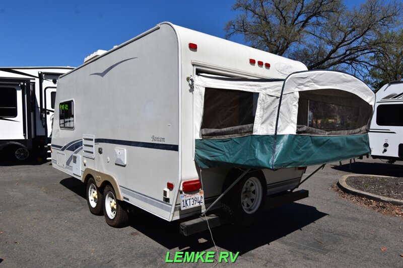 2003 R-Vision Trail-Lite Bantam 19   - Photo 8 - Rocklin, CA 95677