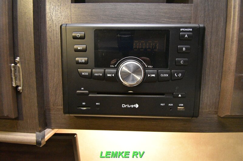 2017 Forest River Sandstorm 181SLC   - Photo 21 - Rocklin, CA 95677