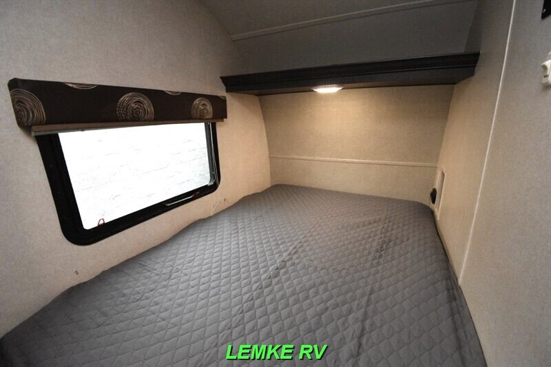 2017 Forest River Sandstorm 181SLC   - Photo 16 - Rocklin, CA 95677