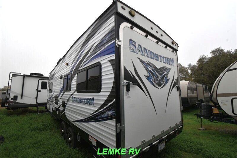 2017 Forest River Sandstorm 181SLC   - Photo 7 - Rocklin, CA 95677