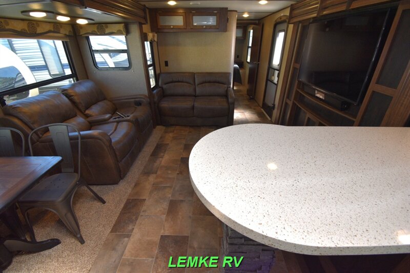 2017 Keystone Sprinter 312MLS   - Photo 5 - Rocklin, CA 95677