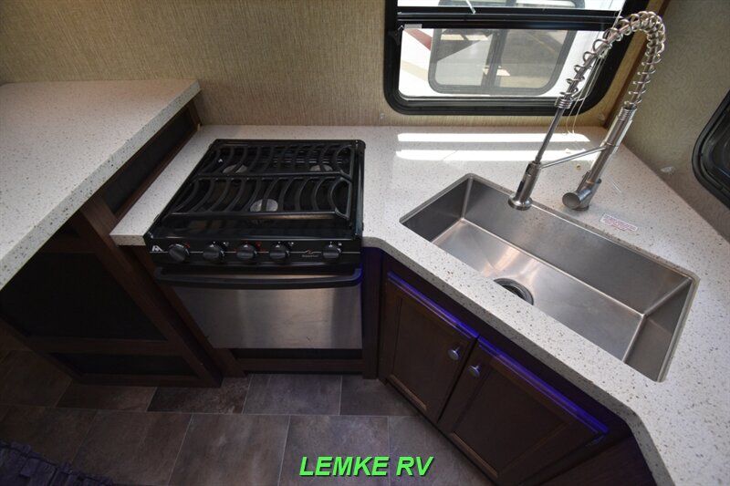 2017 Keystone Sprinter 312MLS   - Photo 23 - Rocklin, CA 95677