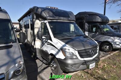 2015 Itasca Navion 24G