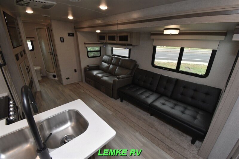 2022 Forest River Rockwood Ultra Lite 2912BS   - Photo 10 - Rocklin, CA 95677