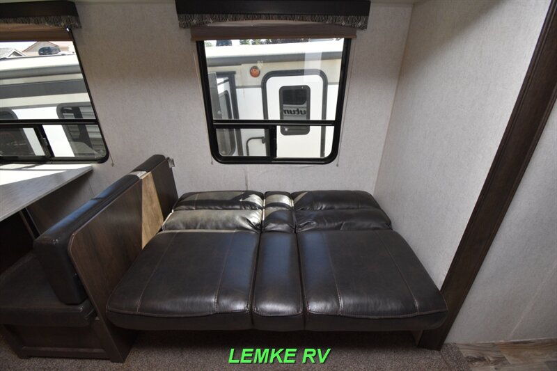 2019 Starcraft Autumn Ridge Outfitter 26BHS   - Photo 19 - Rocklin, CA 95677