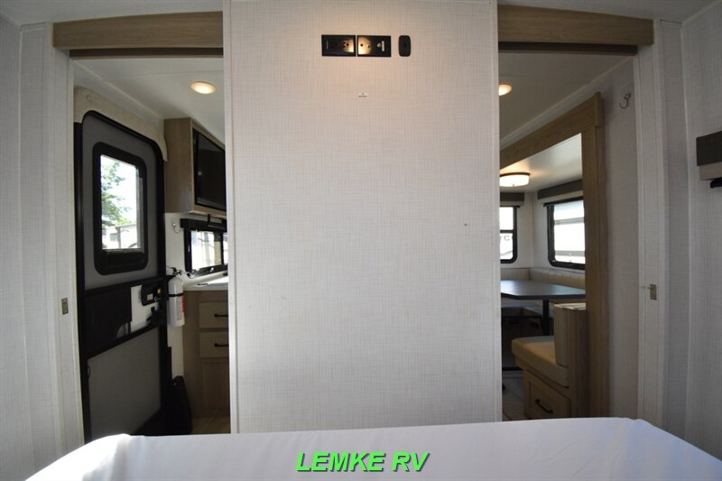 2025 Forest River Rockwood Mini Lite 2520BH   - Photo 22 - Rocklin, CA 95677