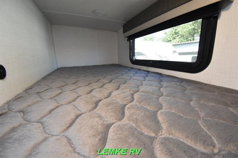 2025 Forest River Rockwood Mini Lite 2520BH   - Photo 19 - Rocklin, CA 95677