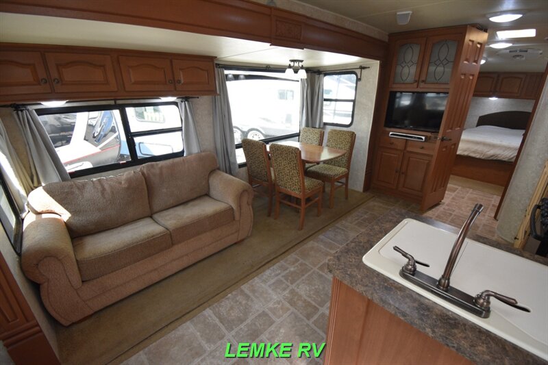 2010 Highland Ridge Open Range 287RLS   - Photo 11 - Rocklin, CA 95677