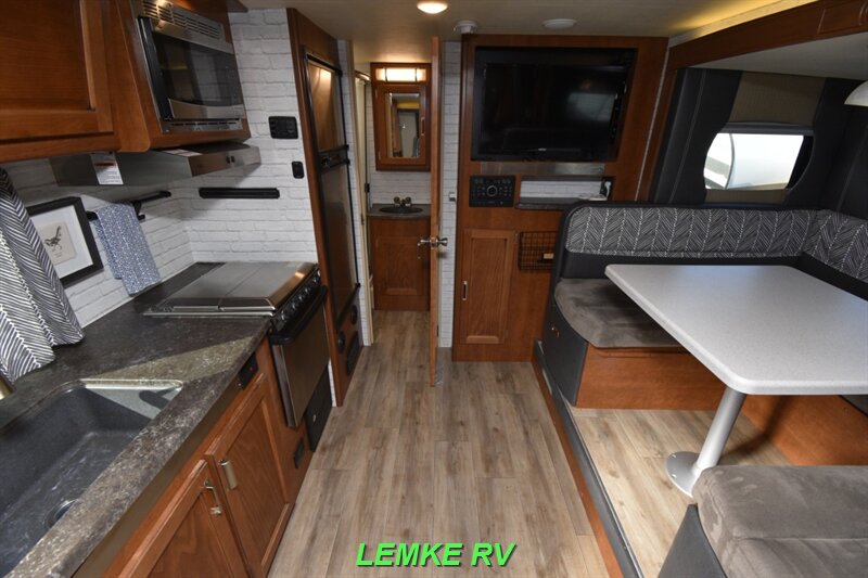 2017 Lance 1985   - Photo 2 - Rocklin, CA 95677