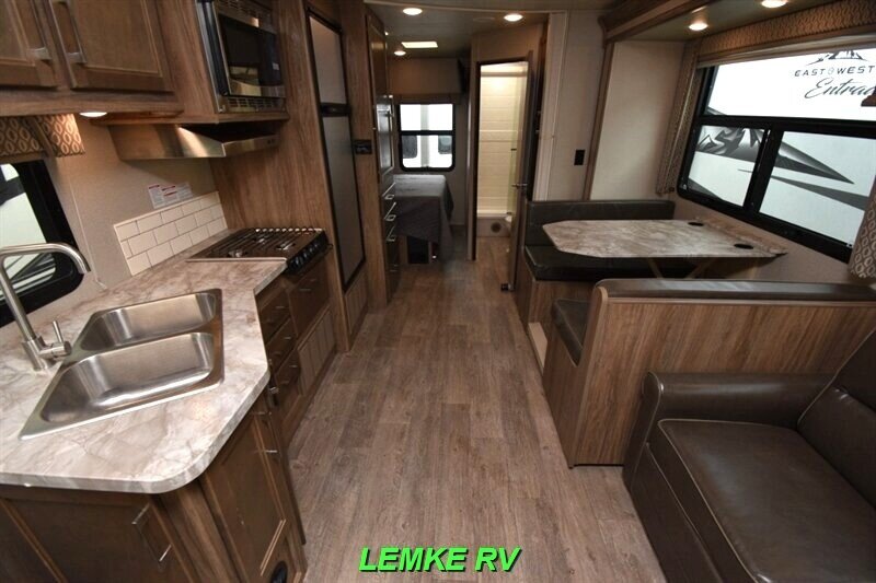 2020 Entegra Odyssey 24B  