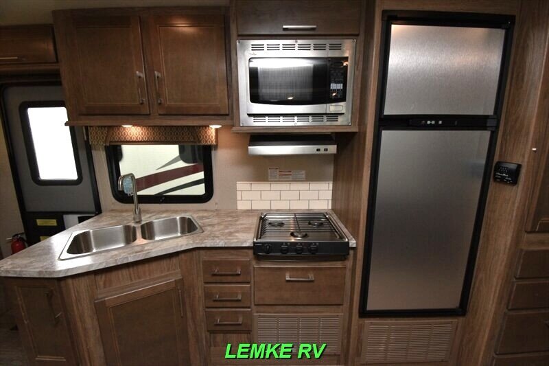 2020 Entegra Odyssey 24B   - Photo 13 - Rocklin, CA 95677