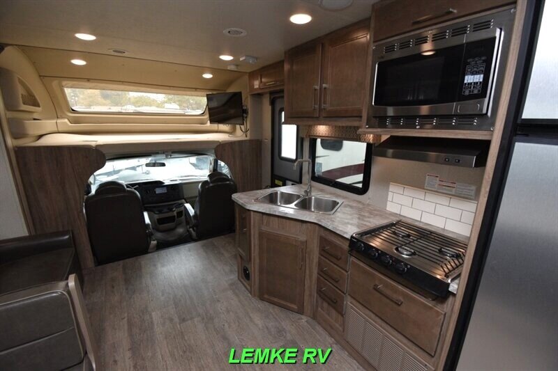 2020 Entegra Odyssey 24B   - Photo 23 - Rocklin, CA 95677