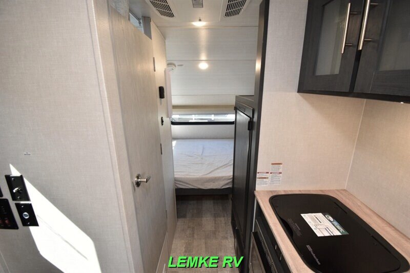 2024 Forest River R-Pod RP-171C   - Photo 2 - Rocklin, CA 95677