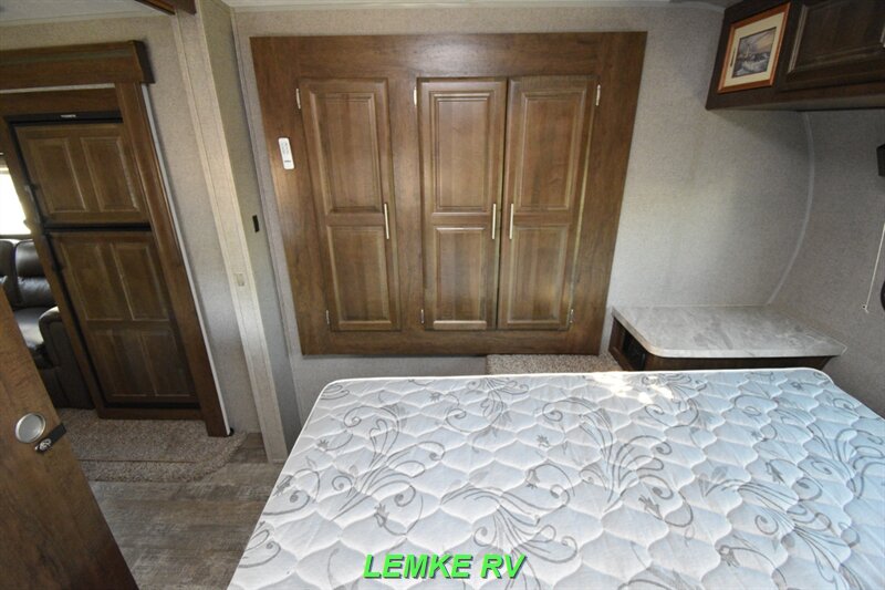 2020 Forest River Rockwood Mini Lite 2511S   - Photo 20 - Rocklin, CA 95677