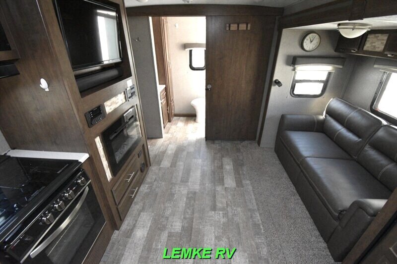 2020 Forest River Rockwood Mini Lite 2511S   - Photo 2 - Rocklin, CA 95677