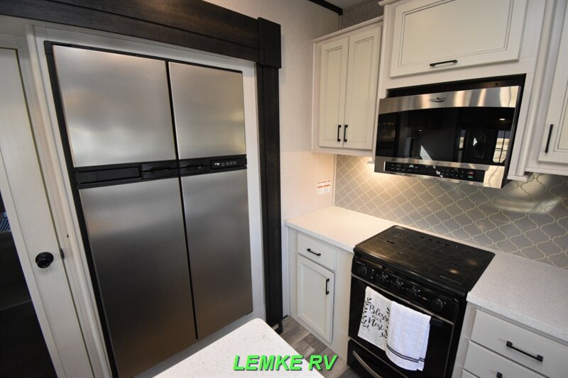 2022 Highland Ridge Open Range Roamer 264RLS   - Photo 15 - Rocklin, CA 95677