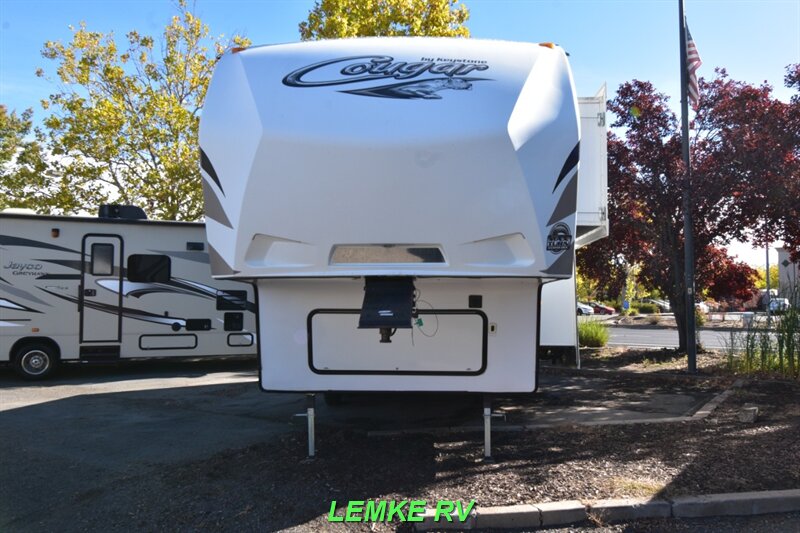 2015 Keystone Cougar Half-Ton 279RKSWE   - Photo 24 - Rocklin, CA 95677