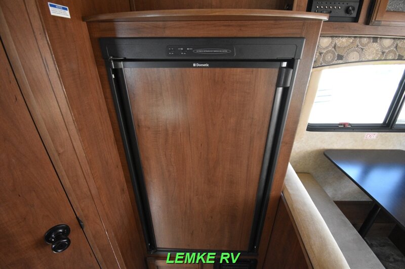 2016 Jayco Jay Feather X17Z   - Photo 15 - Rocklin, CA 95677