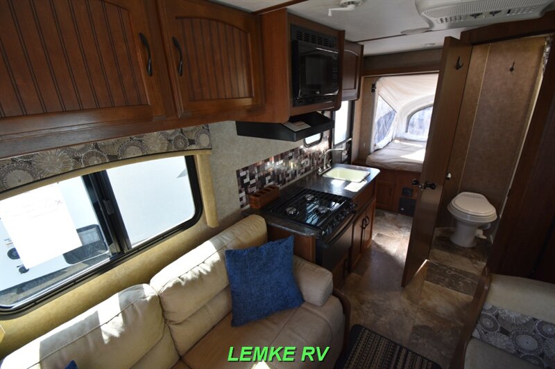 2016 Jayco Jay Feather X17Z   - Photo 14 - Rocklin, CA 95677