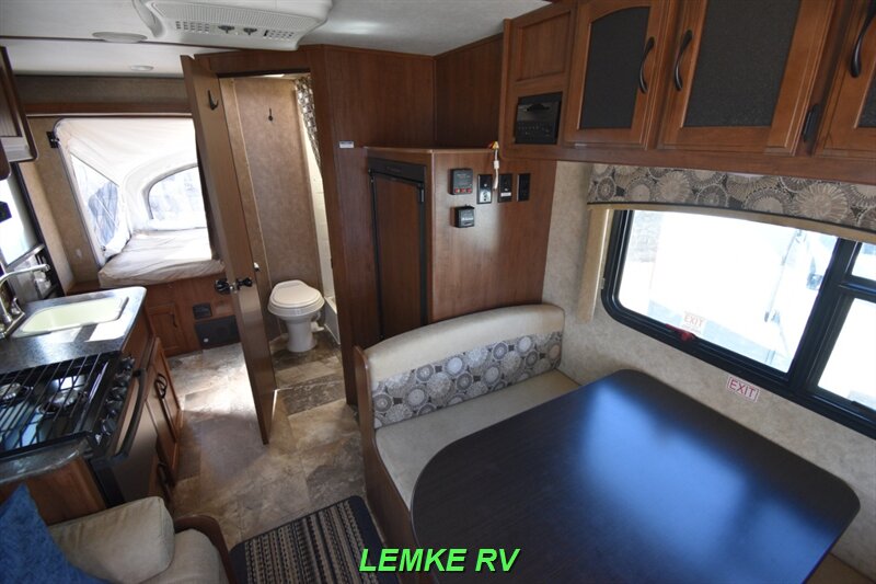 2016 Jayco Jay Feather X17Z   - Photo 13 - Rocklin, CA 95677