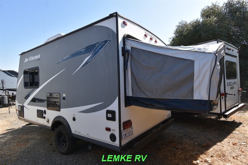 2016 Jayco Jay Feather X17Z   - Photo 8 - Rocklin, CA 95677