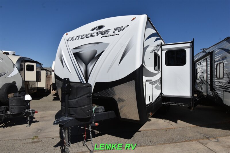 2018 Outdoors RV Timber Ridge 21FQS   - Photo 6 - Rocklin, CA 95677