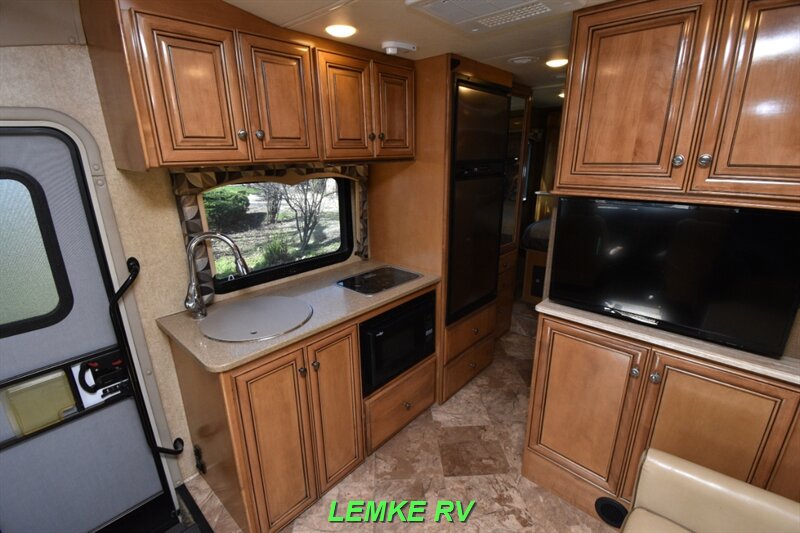 2016 Thor Citation 24SR   - Photo 11 - Rocklin, CA 95677