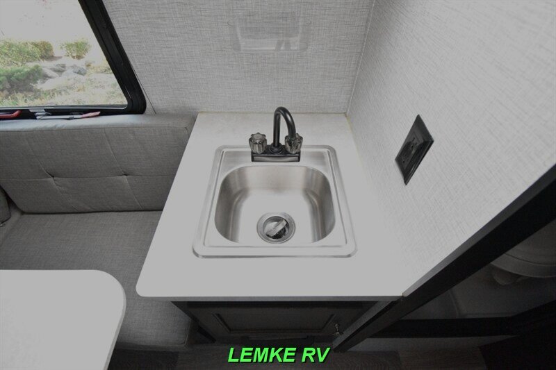 2022 Braxton Creek Bushwhacker Plus 15FK   - Photo 13 - Rocklin, CA 95677