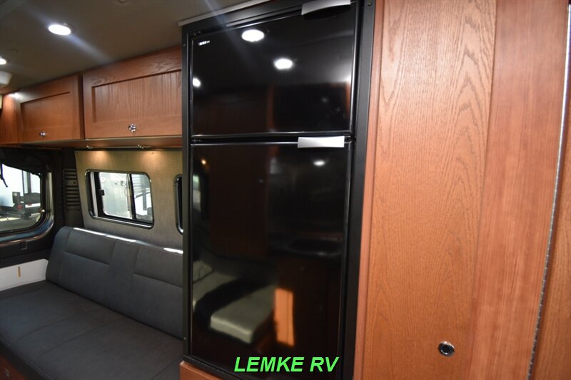 2021 Roadtrek Zion Slumber   - Photo 25 - Rocklin, CA 95677