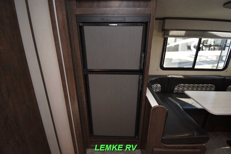 2020 Cruiser RV Radiance Ultra Lite 26KB   - Photo 15 - Rocklin, CA 95677