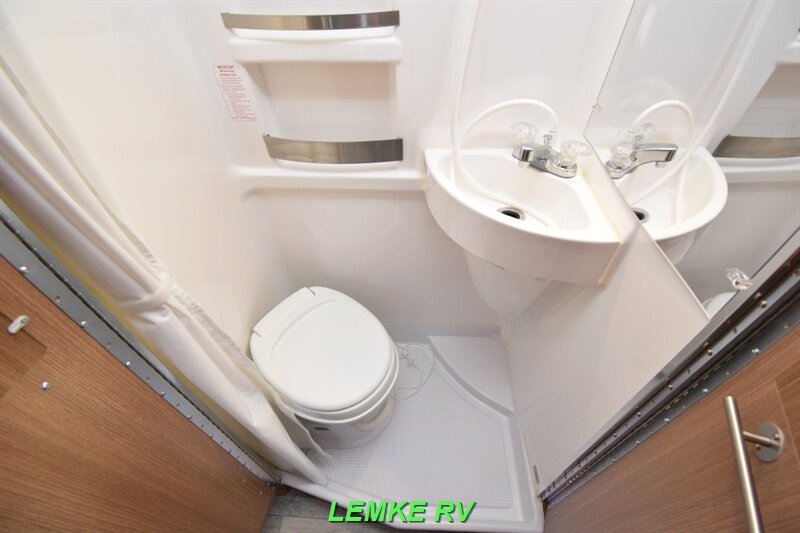 2022 Roadtrek Zion   - Photo 20 - Rocklin, CA 95677