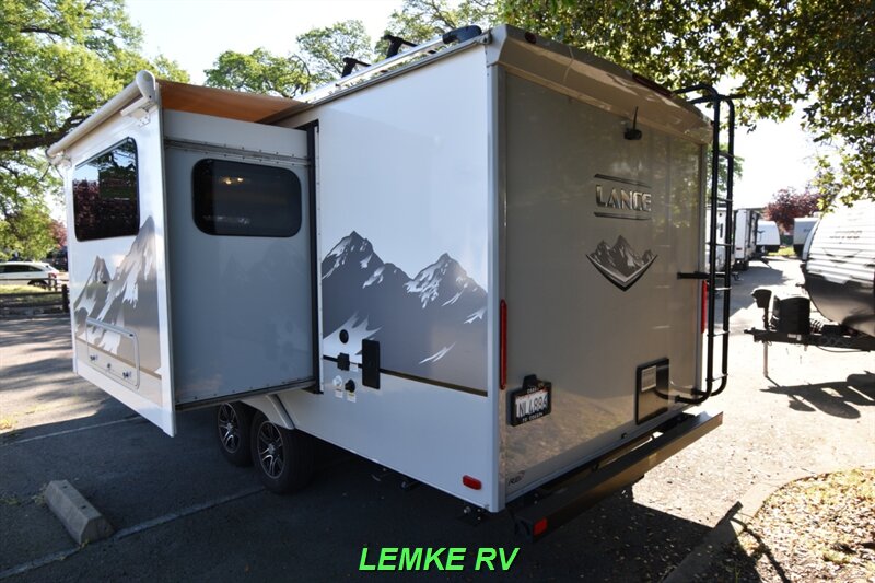 2021 Lance 1995   - Photo 7 - Rocklin, CA 95677