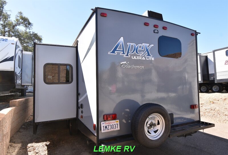 2018 Coachmen Apex Ultra-Lite 265RBSS   - Photo 7 - Rocklin, CA 95677