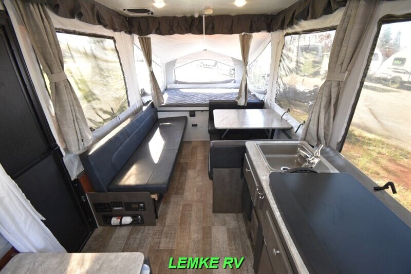 2021 Forest River Rockwood 2280BHESP  