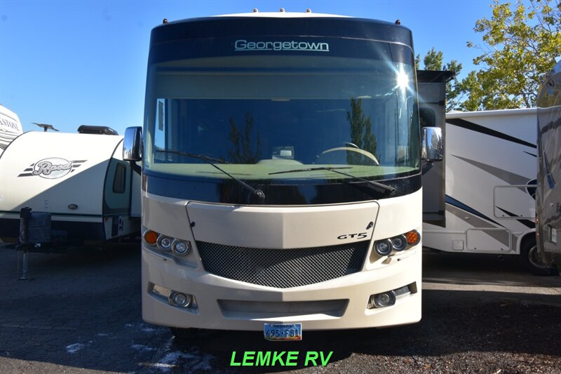 2018 Forest River Georgetown 5 Series GT5 31LS   - Photo 30 - Rocklin, CA 95677