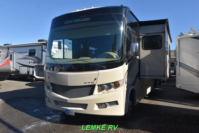 2018 Forest River Georgetown 5 Series GT5 31LS   - Photo 6 - Rocklin, CA 95677