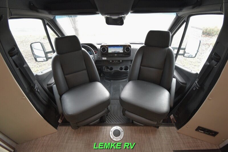 2020 Entegra Qwest 24R   - Photo 11 - Rocklin, CA 95677