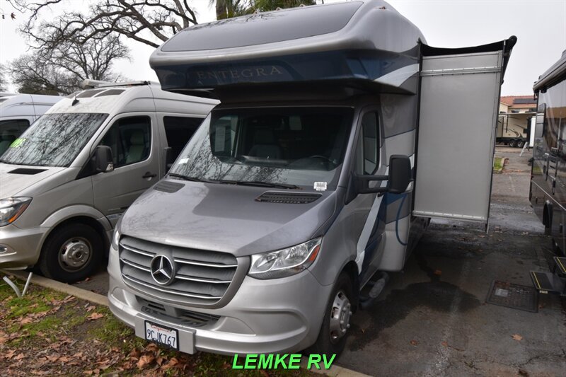 2020 Entegra Qwest 24R   - Photo 6 - Rocklin, CA 95677